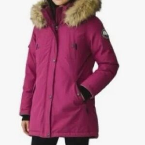 Women's Fushia Parka with detachable faux fur trimmed hood Alpinetek S